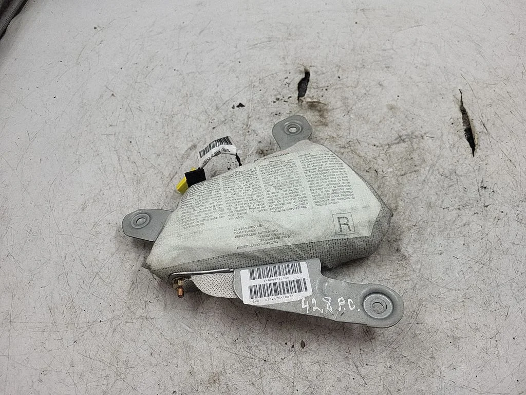 Front door airbag – BMW 5 Series E39 (1996-2003)