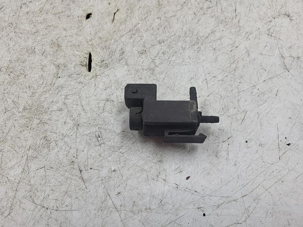 Turbo solenoid valve – BMW 3 Series E90 E91 (2005-2012)