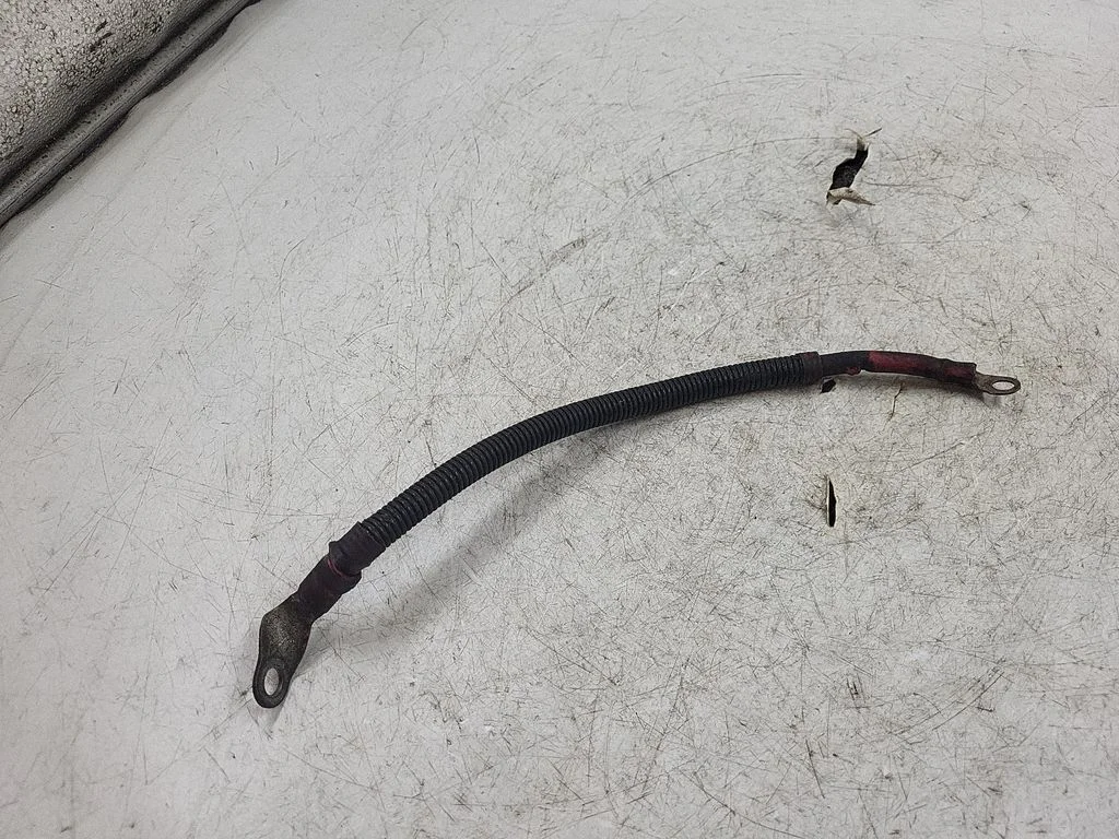 Positive cable (battery) – BMW 3 Series E90 E91 (2005-2012)