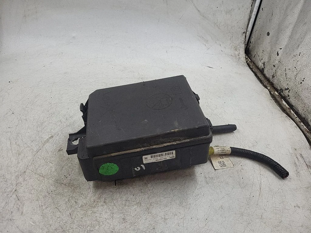 Fuse box set – Opel Mokka (2012-2016)