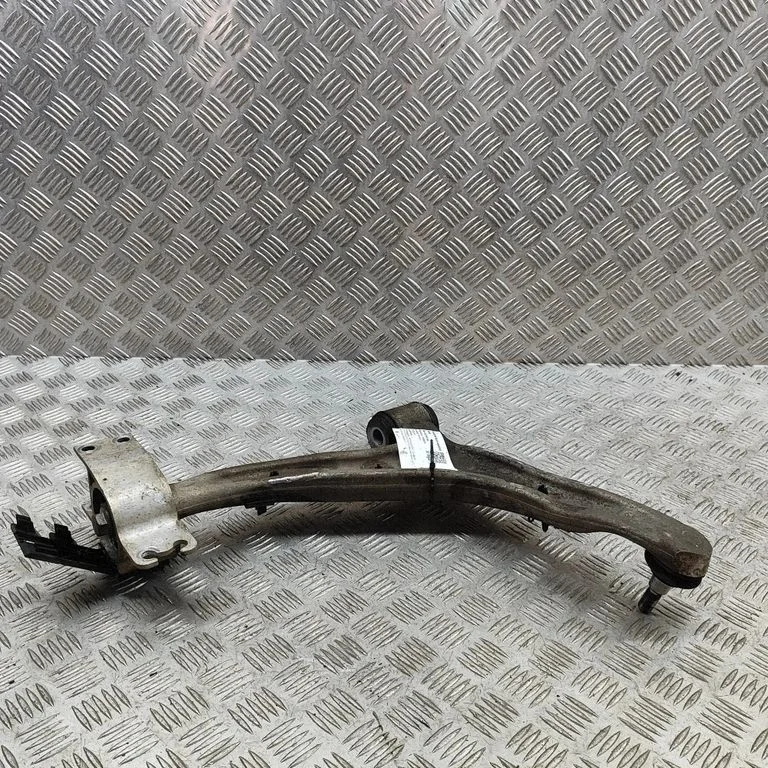 Front lower control arm/wishbone A1763300200