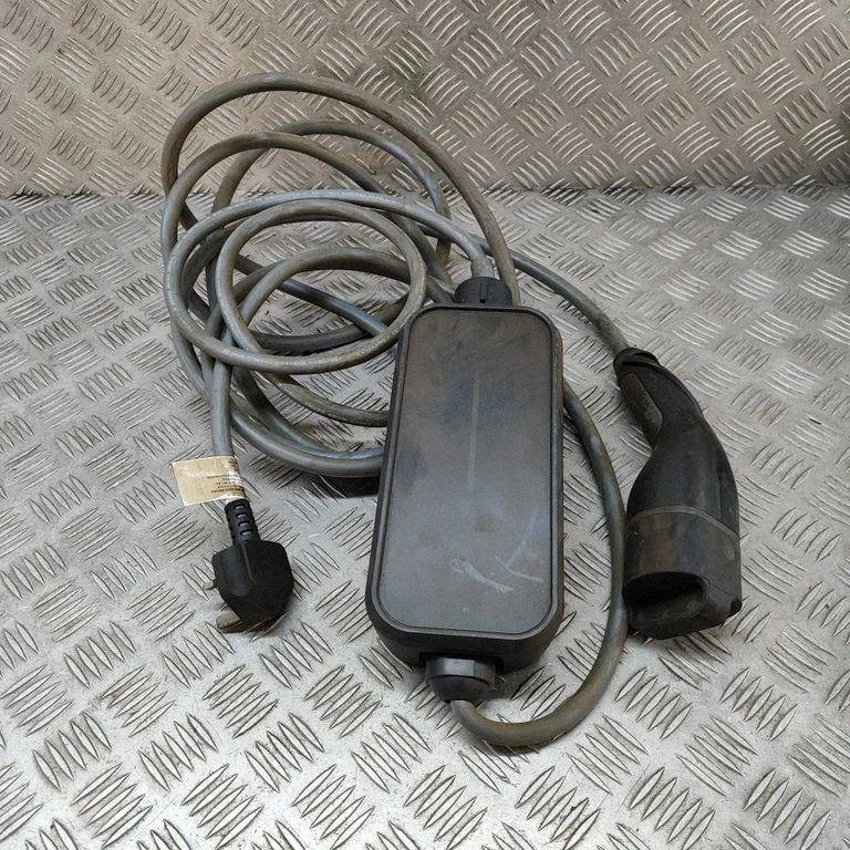 Elektriauto laadimiskaabel – BMW i4 (2021-)