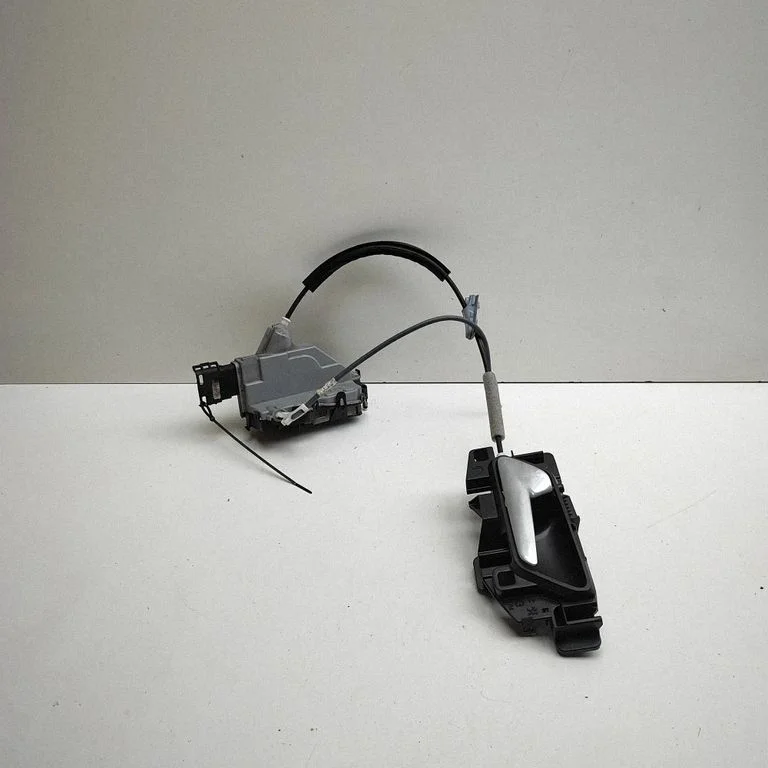 Tagaukse lukk 25527W01