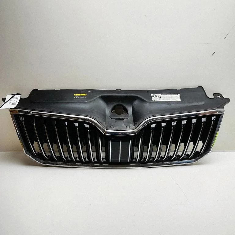 Atrapa przednia (grill) 3V0853653B