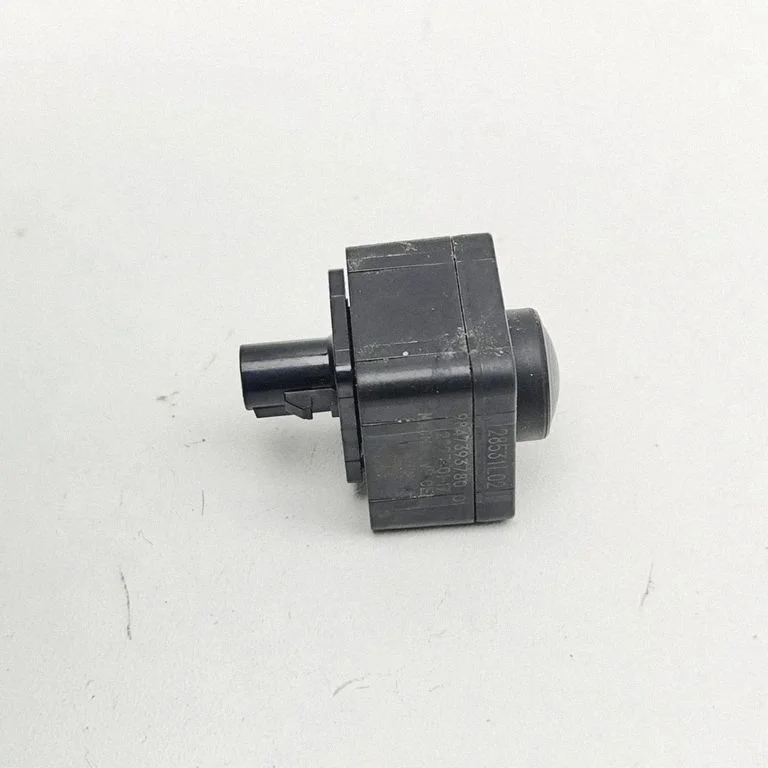 Tagurduskaamera 9847393780