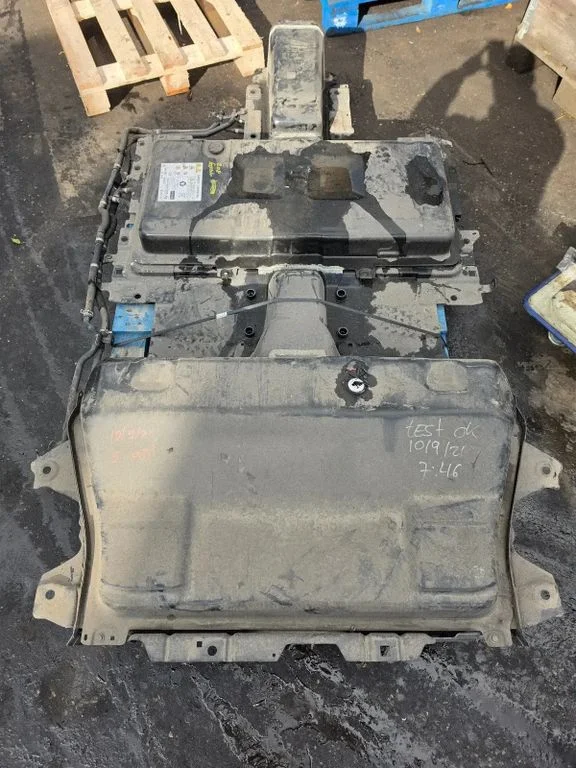 Hybrid / electric car battery – Peugeot 208 II (2019-)