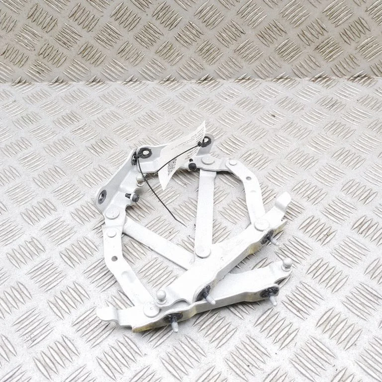 Tailgate/trunk/boot hinge – Mazda MX-5 ND (2016-)