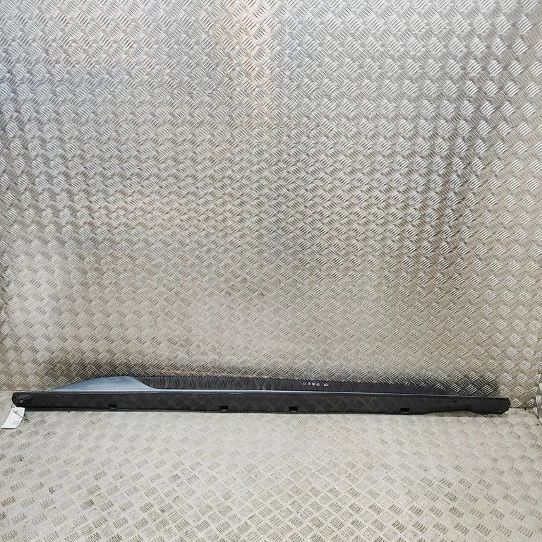 Próg 10E853856A