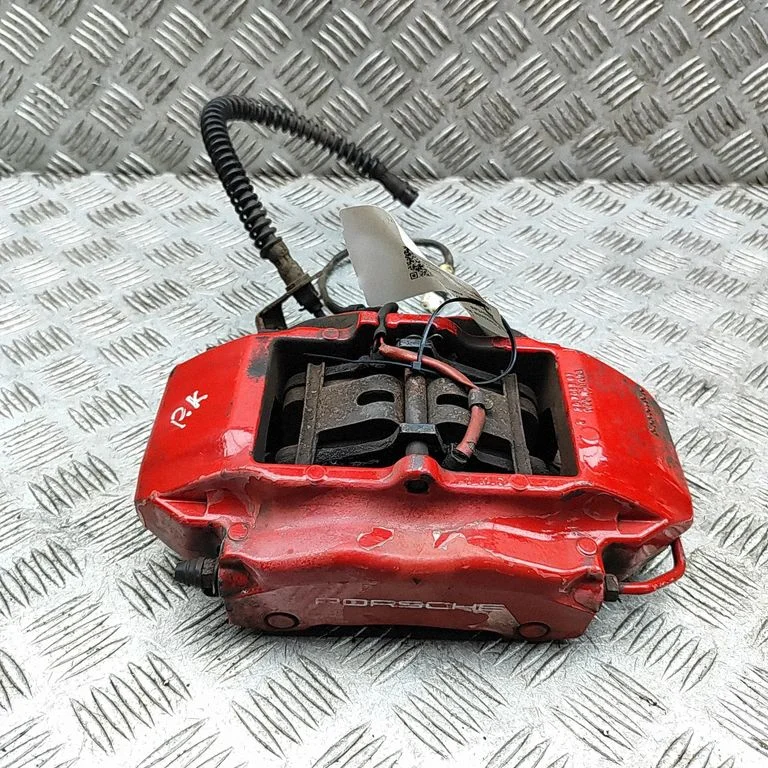 Front brake caliper – Porsche Boxster 986 (1996-2004)
