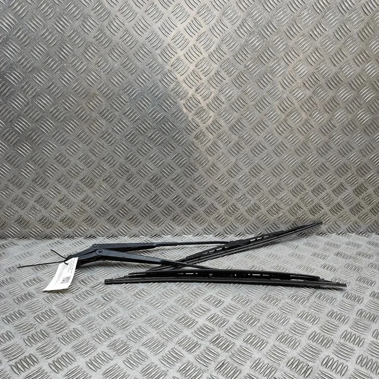 Windshield/front glass wiper blade 98662802700