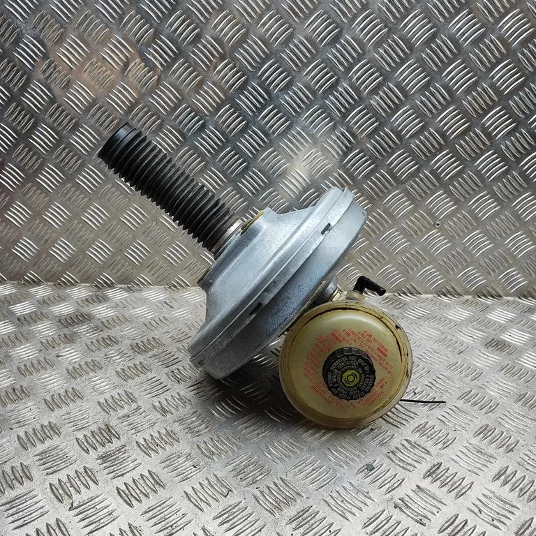 Brake booster – Porsche Boxster 986 (1996-2004)