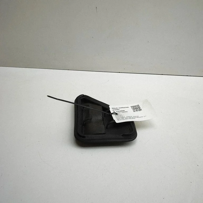 Quarter panel pressure vent 6N0819466B