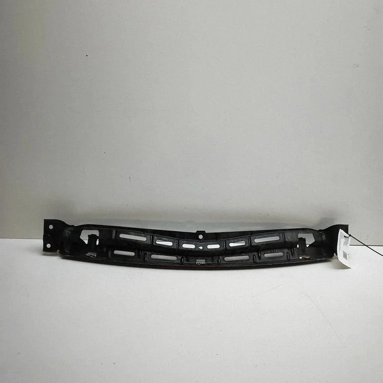 Rear bumper mounting bracket 98650564100