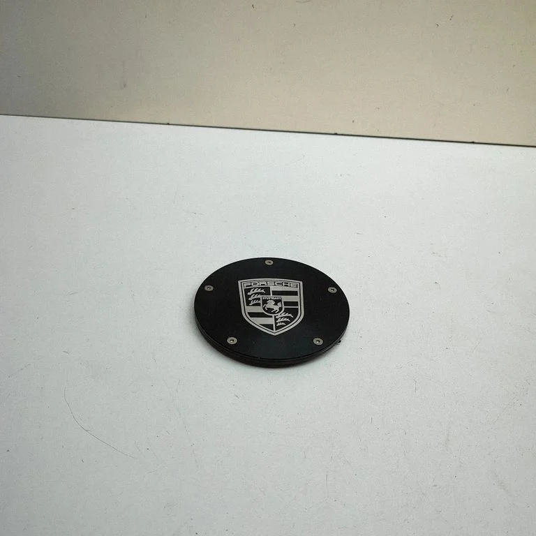 Manufacturer badge logo/emblem