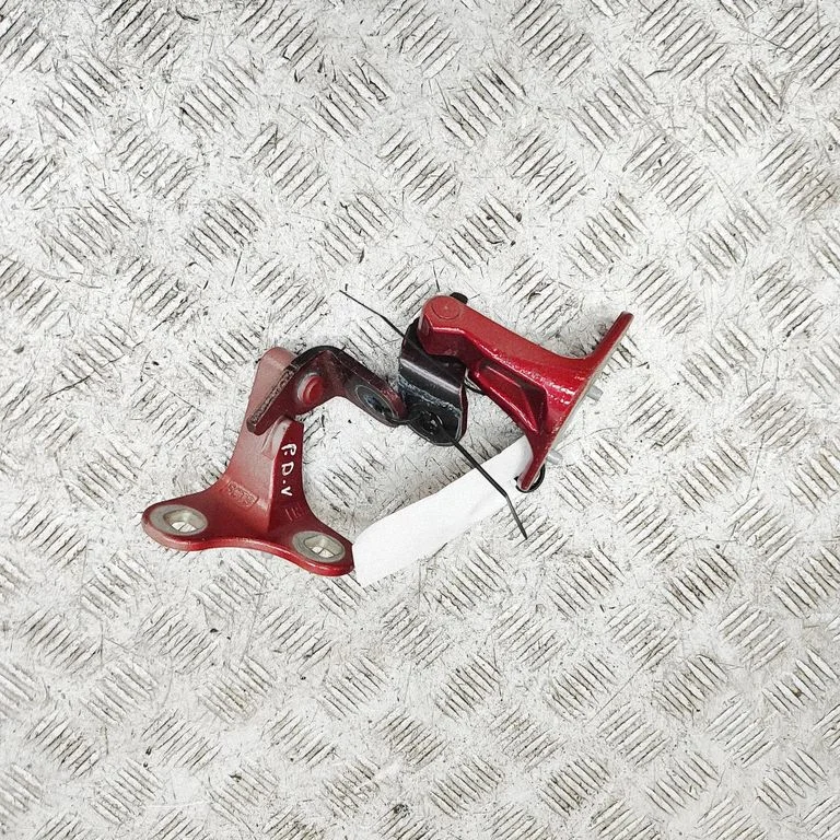 Komplet zawiasów drzwi przednich 162607600C
