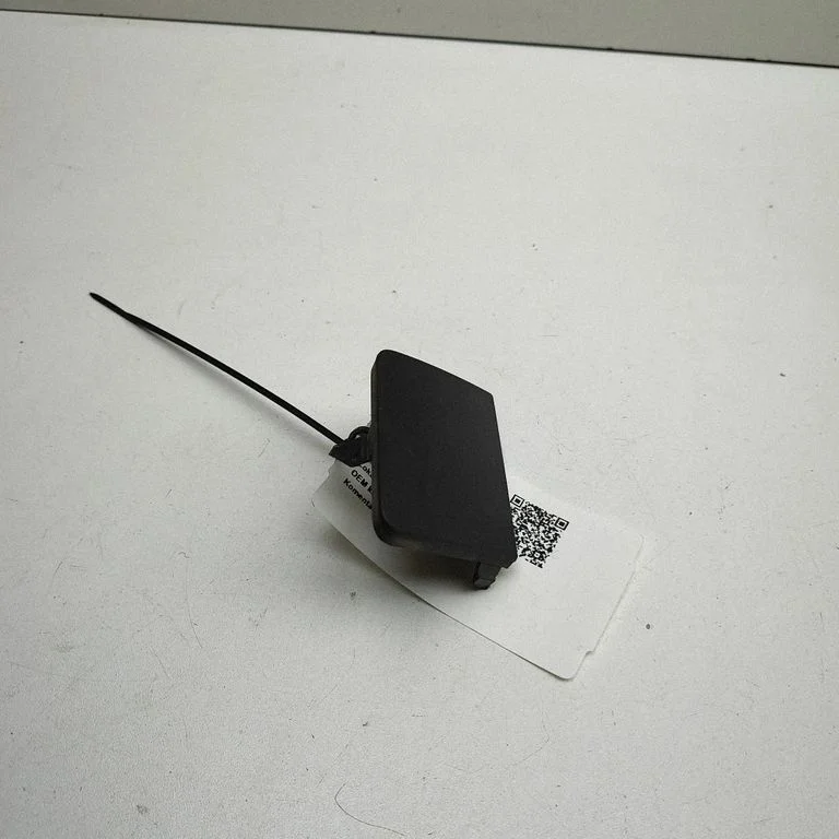 Aizmugurējais vilkšanas cilpas vāciņš 9820409777