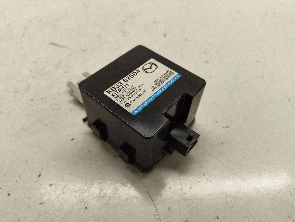 Keyless (KESSY) go control unit/module – Mazda 6 (2016-2018)