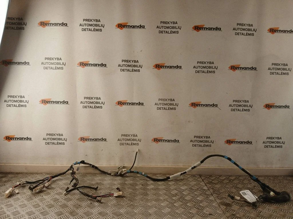 Tailgate/trunk wiring harness – Toyota RAV 4 (XA40) (2012-2018)