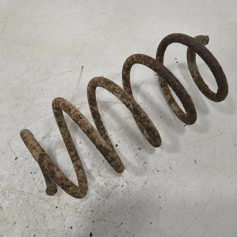 Front coil spring – Volkswagen Touran II (2010-2016)