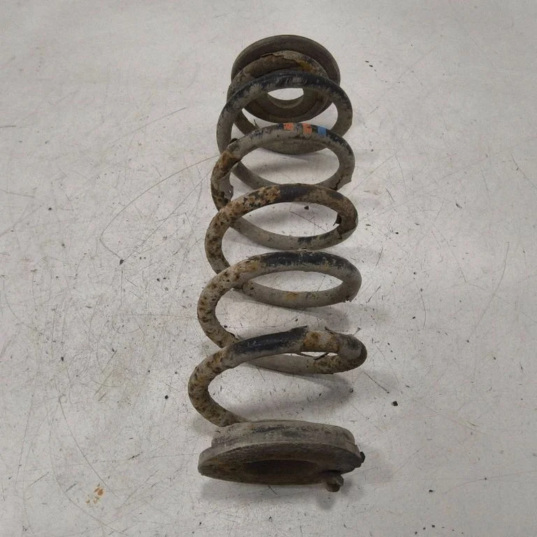 Rear coil spring – Volkswagen Touran II (2010-2016)