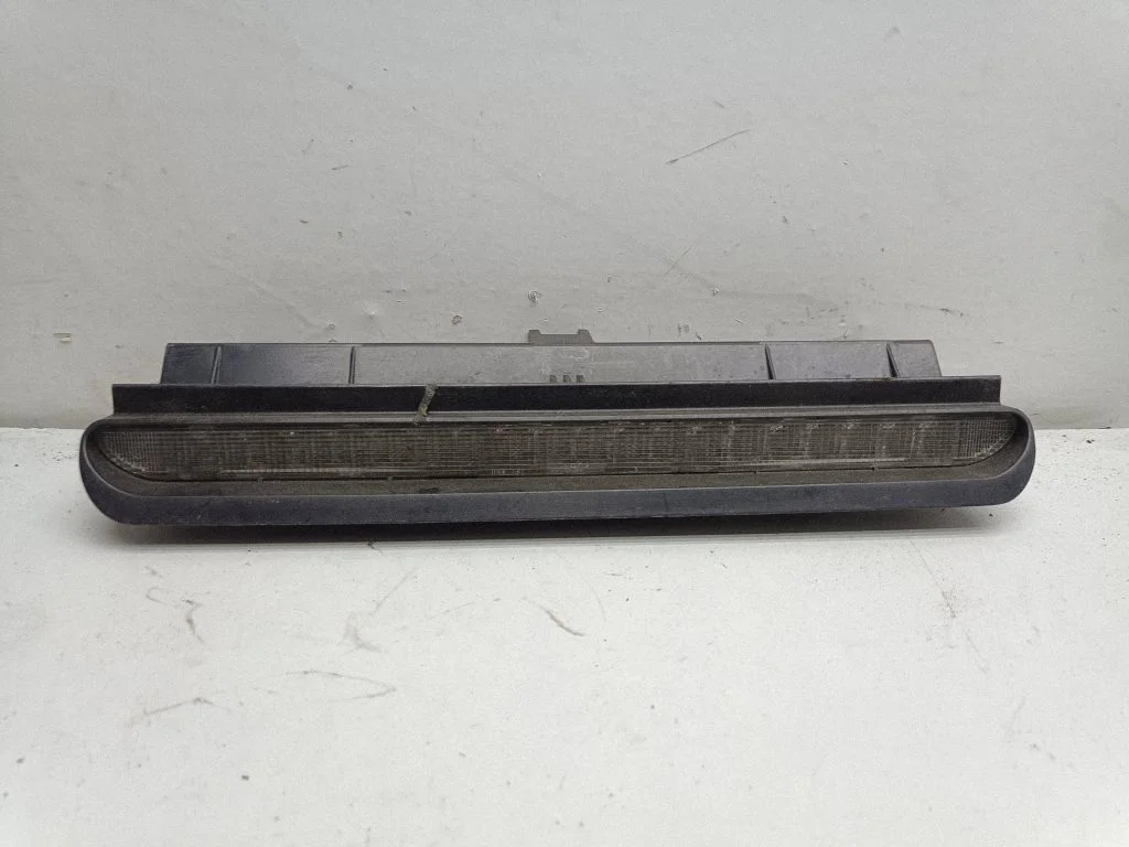 Trzecie światło stop – Volvo V70 (2000-2004)