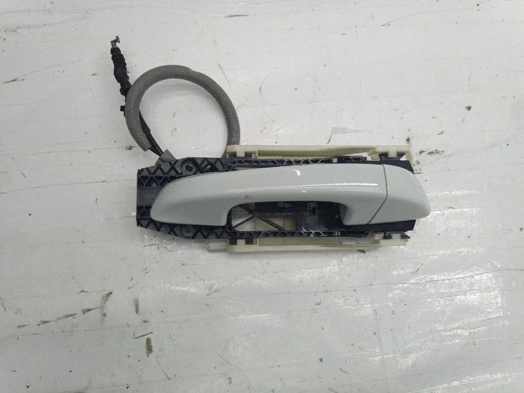 Rear door exterior handle – Porsche Cayenne (92A) (2010-2017)
