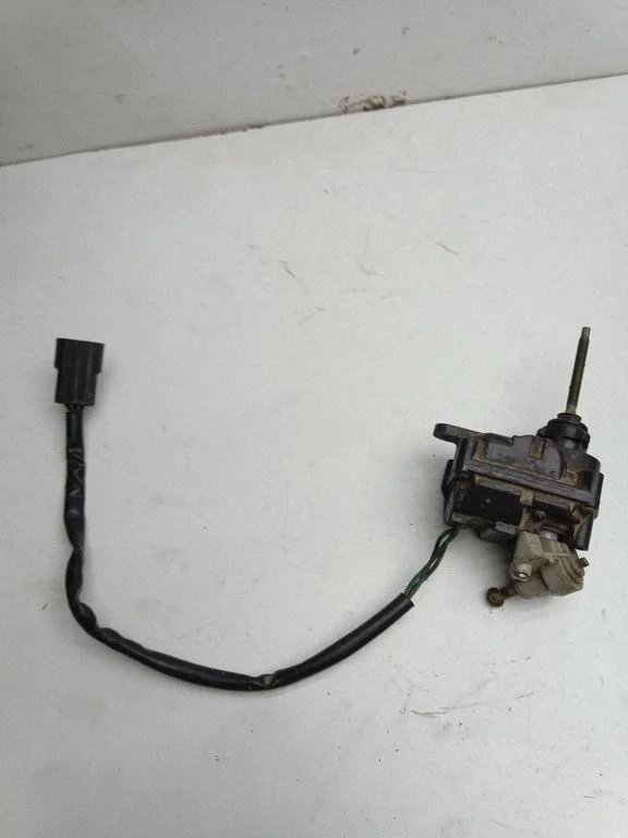 Headlight level adjustment motor 37220