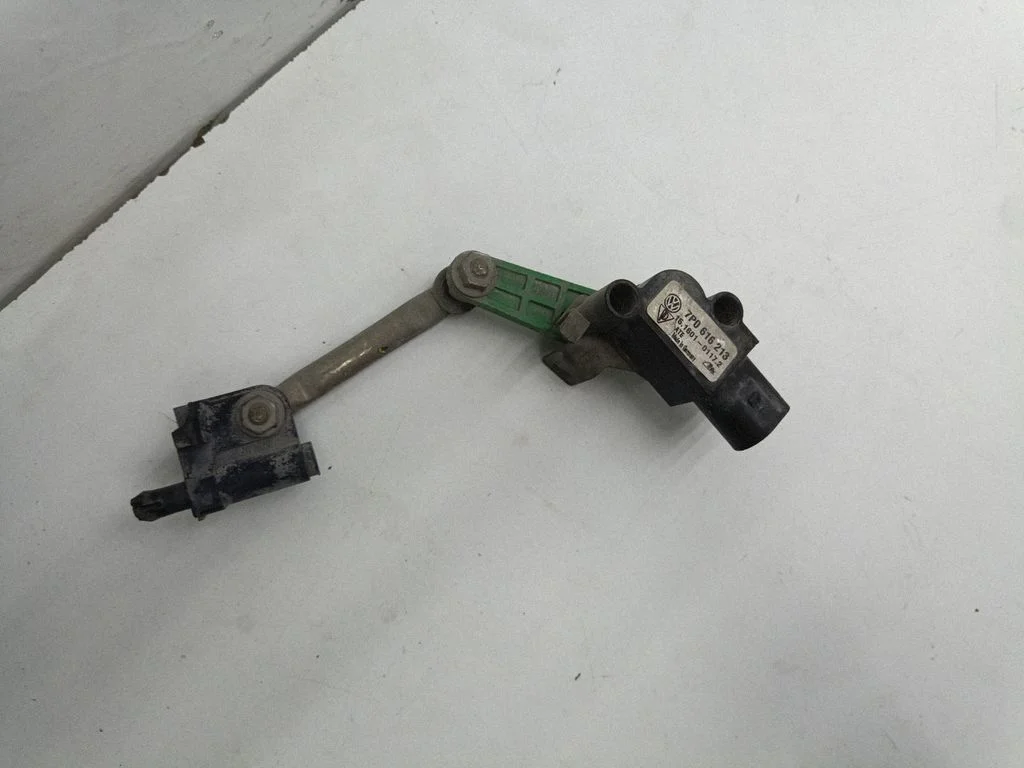 Headlight/headlamp level sensor – Porsche Cayenne (92A) (2010-2017)