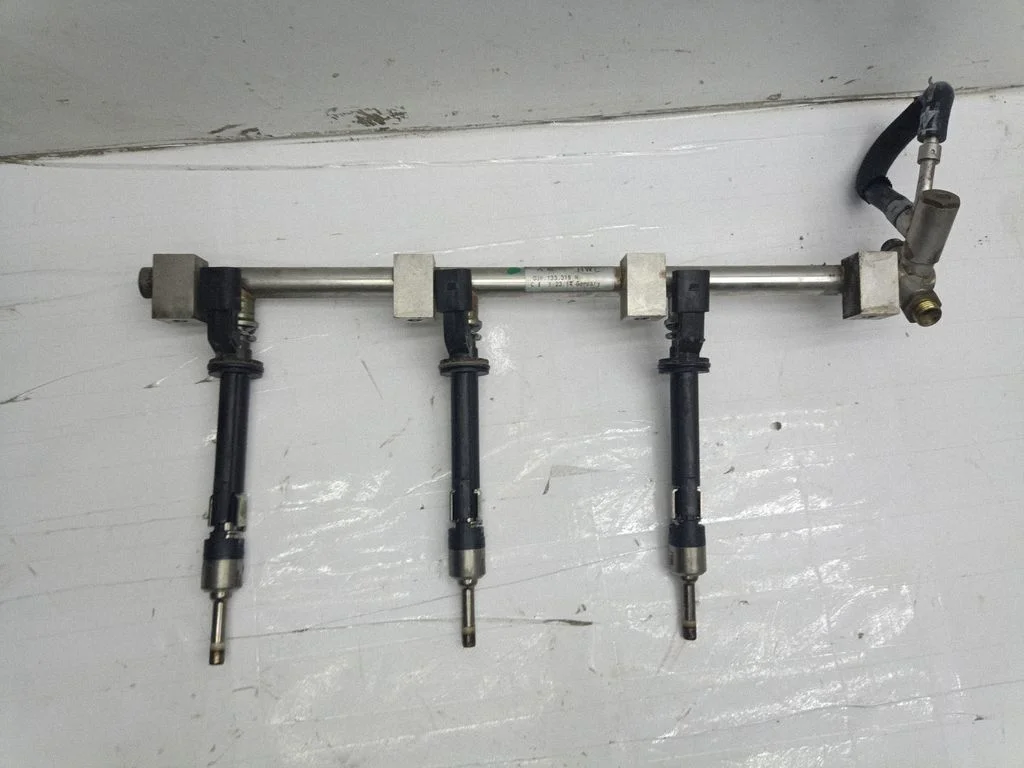Pihustite (düüside) komplekt – Porsche Cayenne (92A) (2010-2017)