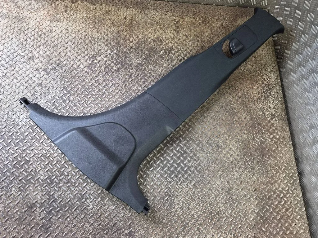 (B) pillar trim (bottom) 1KL28TRMAA