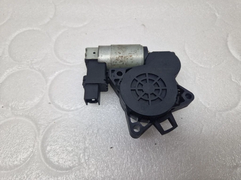 Rear door window regulator motor – Mazda 2 (2003-2007)