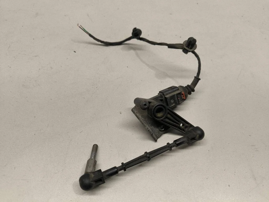 Headlight/headlamp level sensor – Audi Q7 4M (2015-)