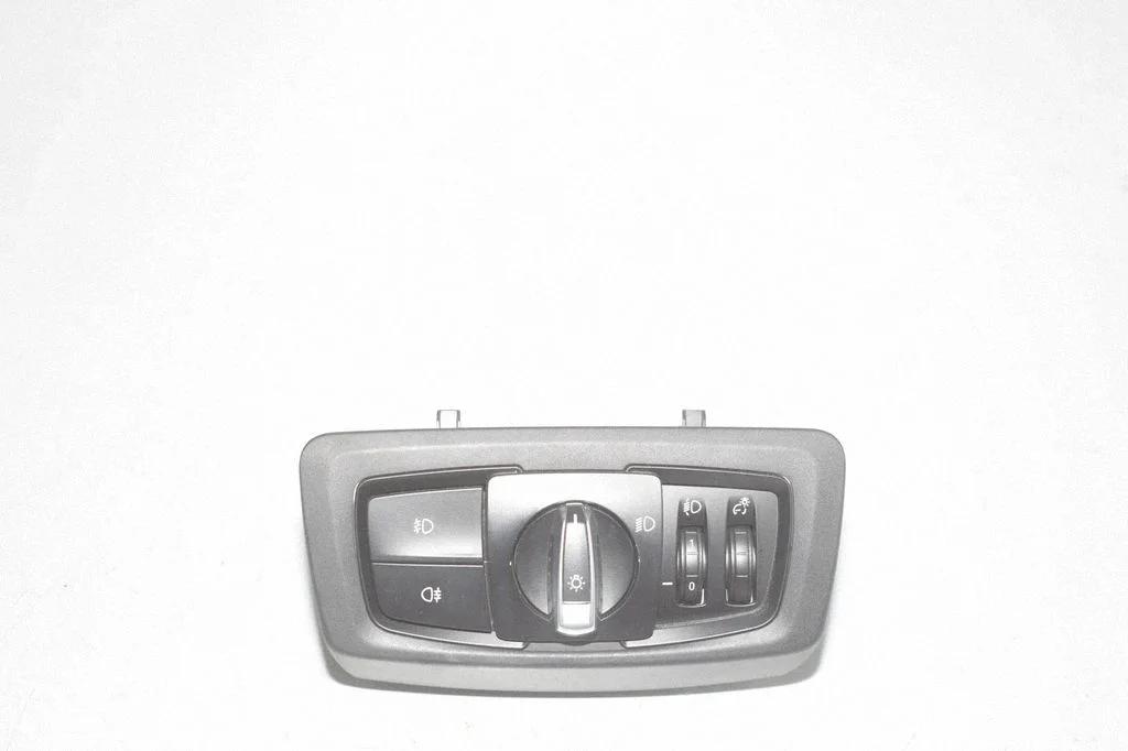 Light switch – BMW 2 Series F45 (2014-2021)