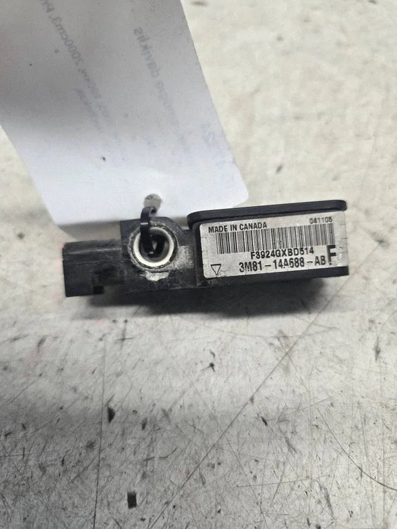 Airbag deployment crash/impact sensor – Mazda 6 (2002-2008)
