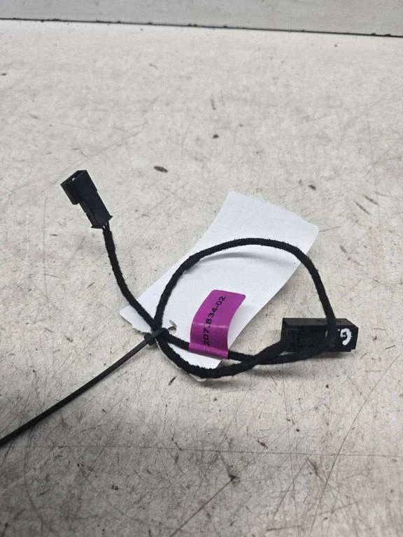 Rear door interior light – Land Rover Evoque I (2011-2018)
