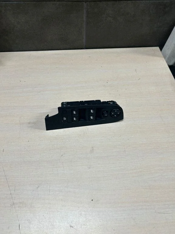 Electric window control switch 96788264ZD