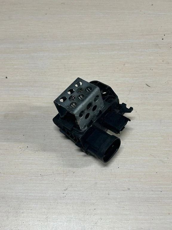 Rezystor dmuchawy – Citroen C4 II Picasso (2013-2018)