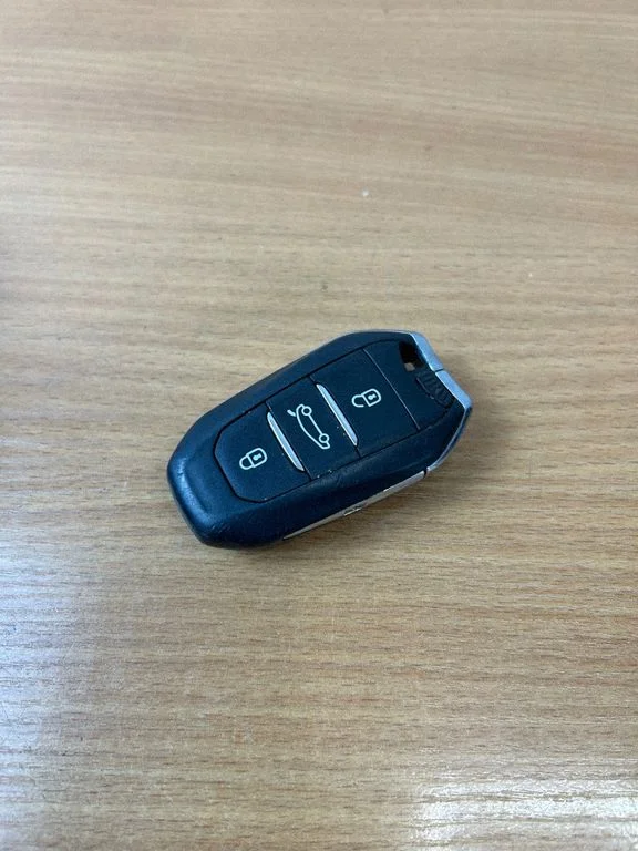 Ignition key/card – Citroen C4 II Picasso (2013-2018)