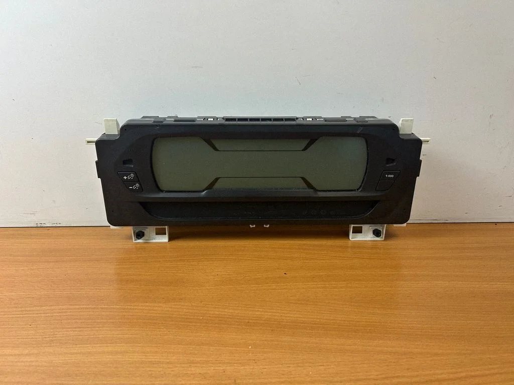 Speedometer (instrument cluster) – Citroen C4 II Picasso (2013-2018)
