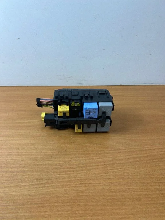Fuse module – Citroen C4 II Picasso (2013-2018)
