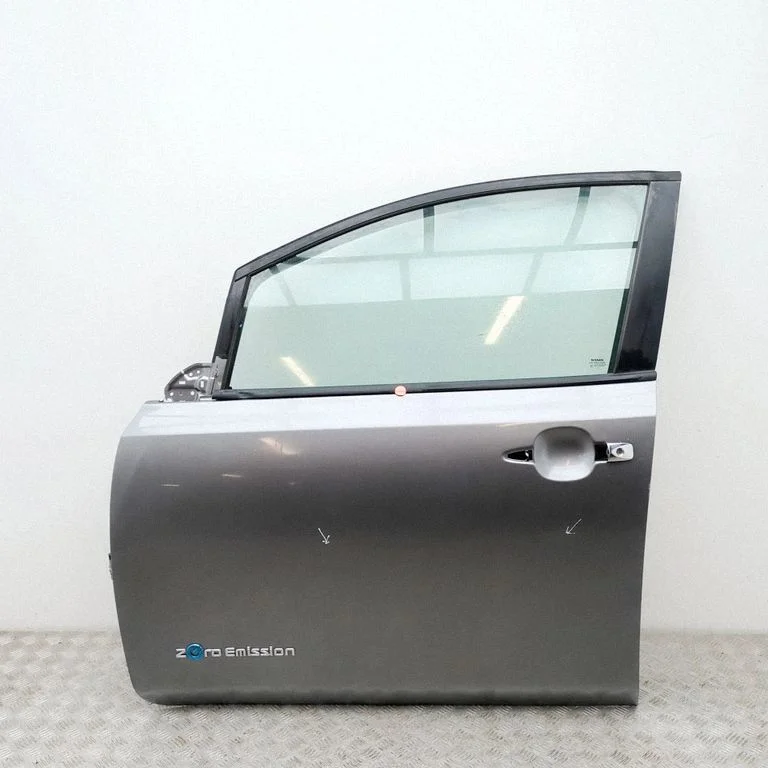 Priekšējās durvis H01013NLMA