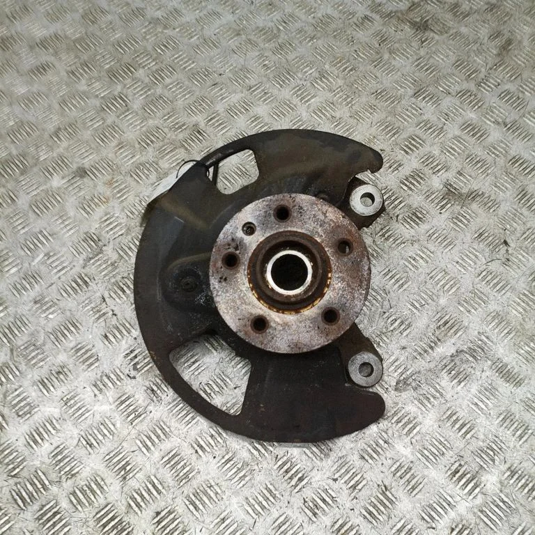 Priekšējā rumba 2N0407621D