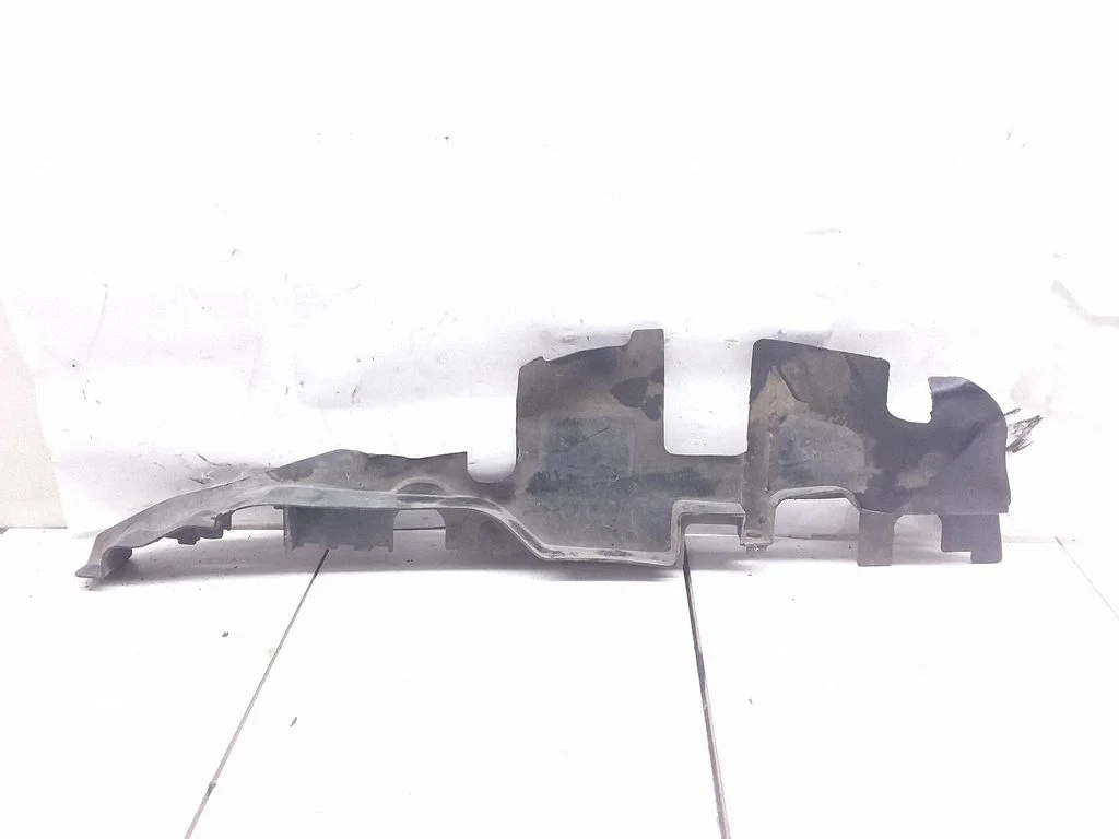 Radiaatori õhusuunaja(d) – Audi A4 S4 B6 8E 8H (2001-2005)