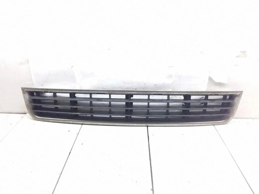 Esistange alumine võre (kolmeosaline) – Audi A4 S4 B6 8E 8H (2001-2005)