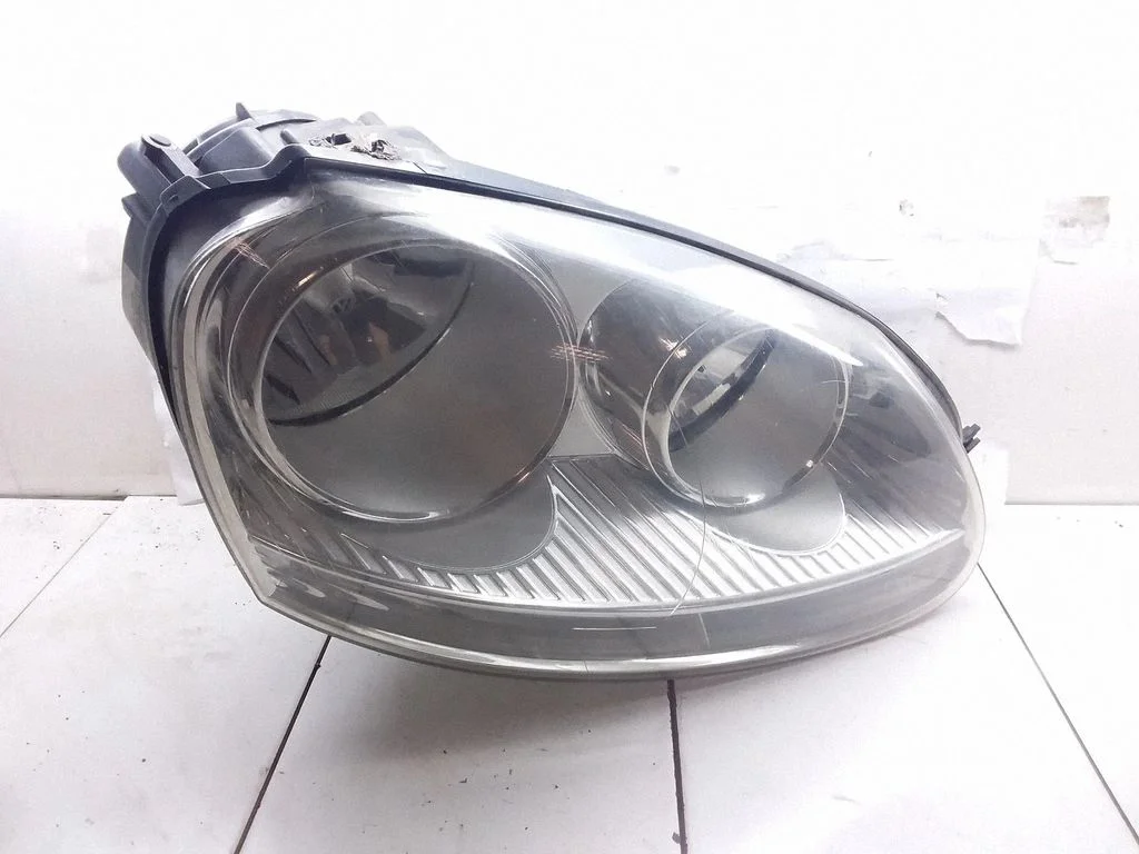 Headlight/headlamp 1EG24700706