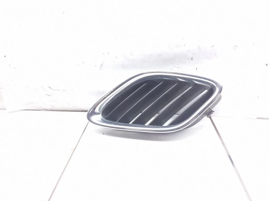 Atrapa górna (grill) – Saab 9-3 Ver1 (1998-2005)