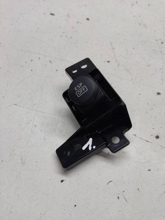 ESP (stability program) switch – Nissan 370Z (2009-2020)