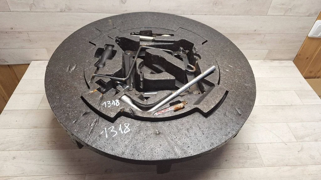 Tool set 60696186