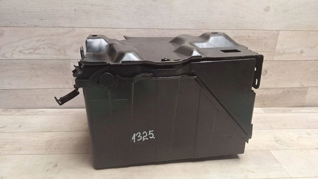 Aku kast – Citroen C4 Grand Picasso (2007-2013)