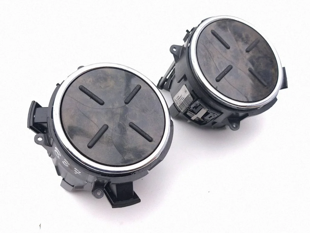 Cup holder front 3D0858601F